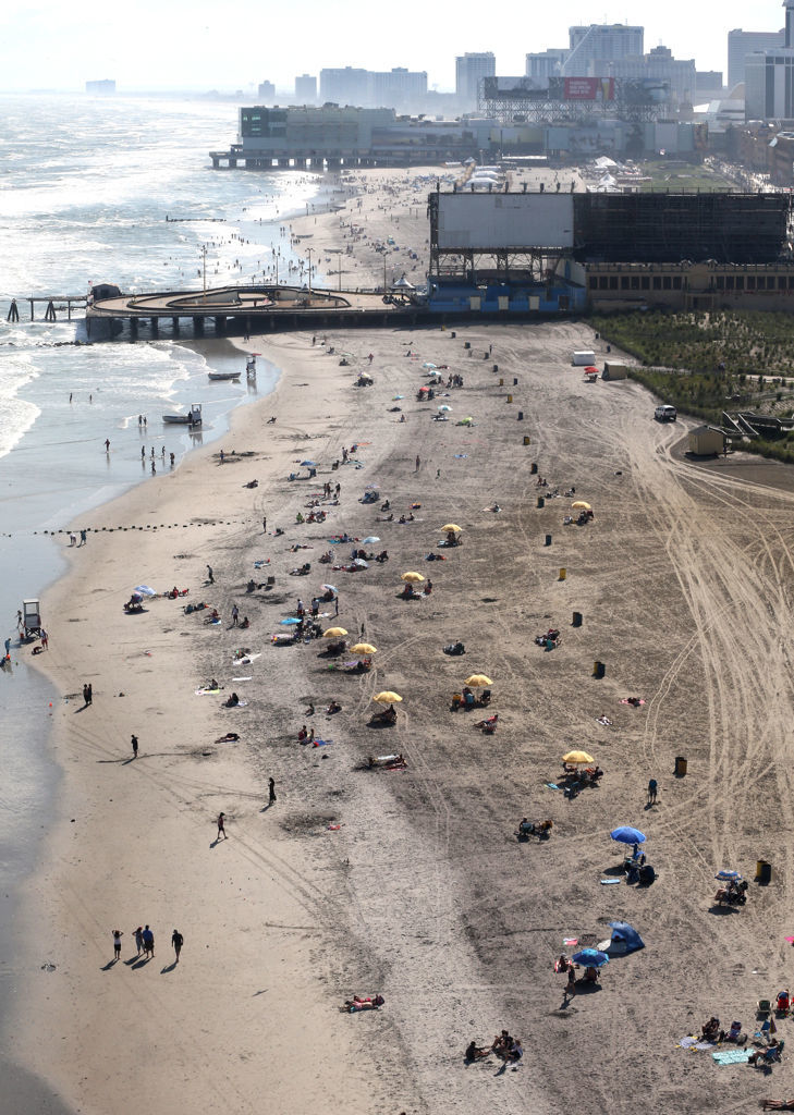 Hard Rock Ocean Resort Casino Opens